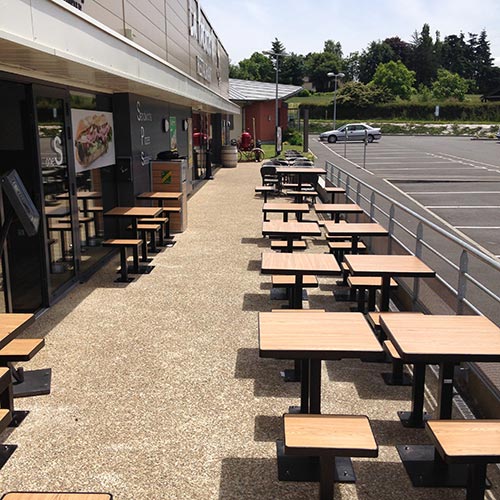 terrasse-restaurant-la-pataterie